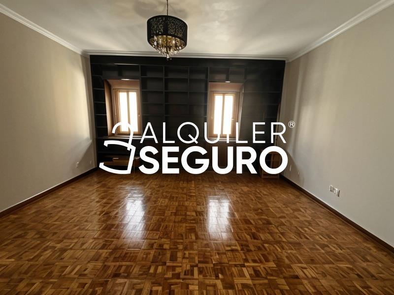 Piso en Calle Toledo , MADRID MADRID