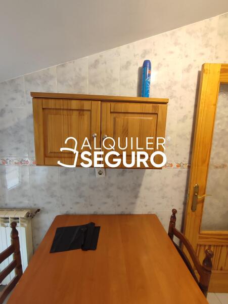 Piso en Calle Cura Zarzoso, CELLA TERUEL Piso en Calle Cura Zarzoso, CELLA TERUEL