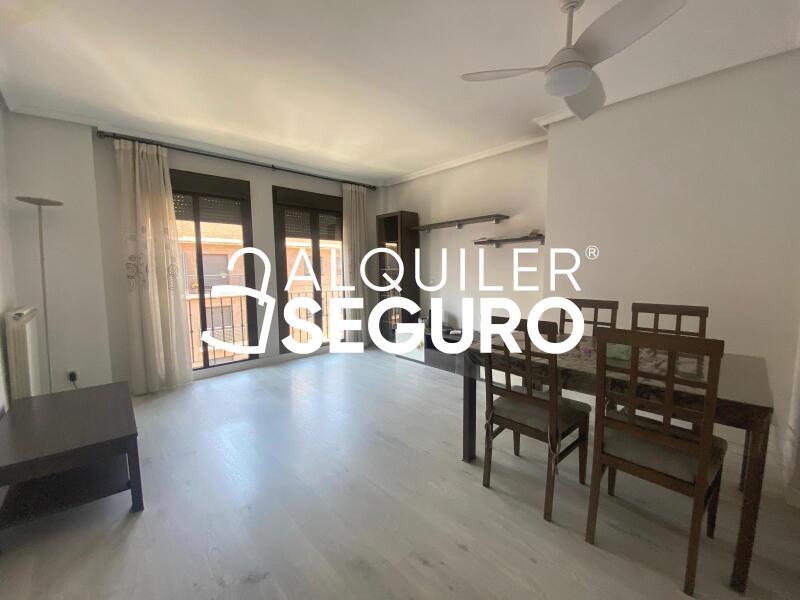 Inmueble en Calle Frigiliana , MADRID