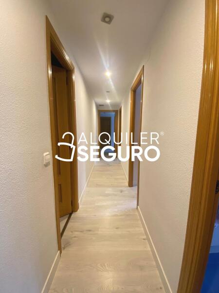 Piso en Calle Frigiliana , MADRID MADRID