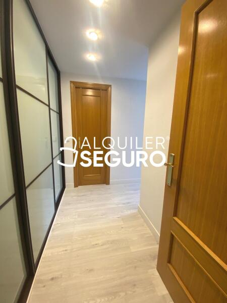 Piso en Calle Frigiliana , MADRID MADRID