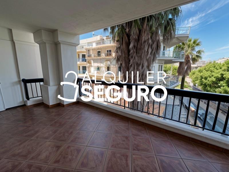 Piso en Avenida MAR MEDITERRANEO, MARBELLA MÁLAGA