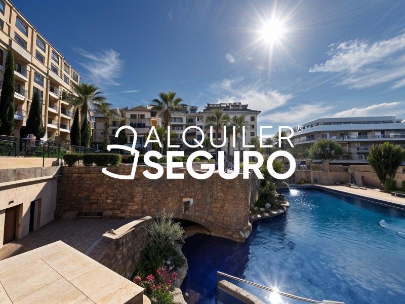 Piso en Avenida MAR MEDITERRANEO, MARBELLA MÁLAGA