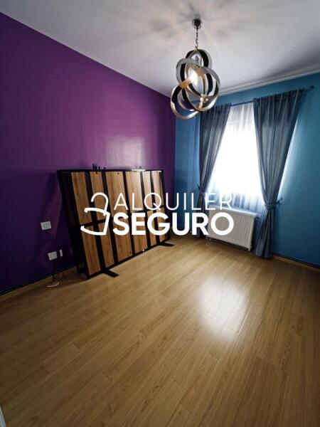 Piso en Calle Val, LOECHES MADRID
