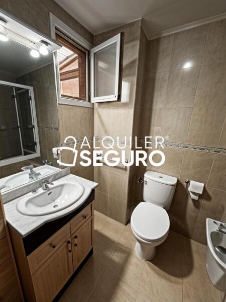 Piso en Calle Val, LOECHES MADRID