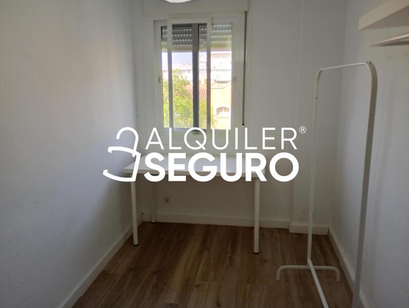 Piso en Calle Eucaliptus, BENALMÁDENA MÁLAGA