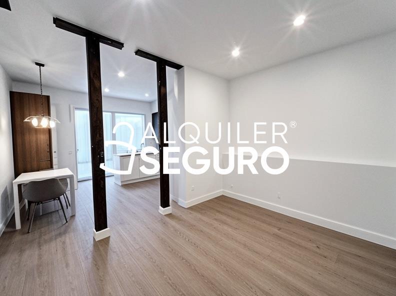 Inmueble en Avenida Ciudad de Barcelona, MADRID