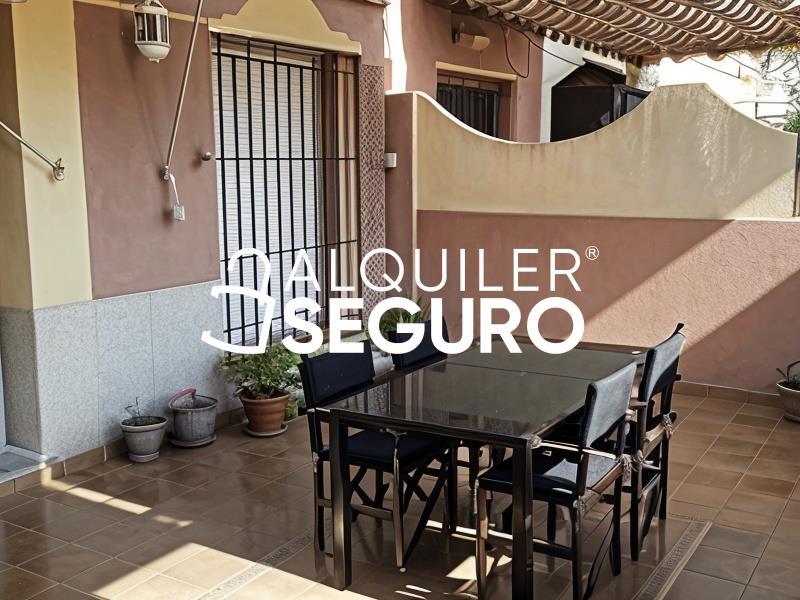Piso en Calle Timanfaya, DOS HERMANAS SEVILLA