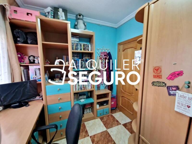 Piso en Calle Vigo-Fado, CASARRUBIOS DEL MONTE TOLEDO