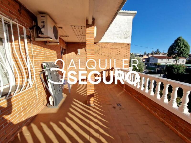 Piso en Calle Vigo-Fado, CASARRUBIOS DEL MONTE TOLEDO
