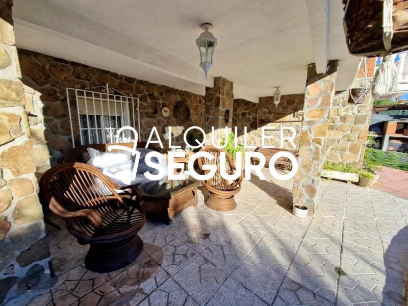 Piso en Calle Vigo-Fado, CASARRUBIOS DEL MONTE TOLEDO