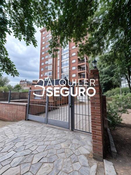 Inmueble en Calle Chantada, MADRID