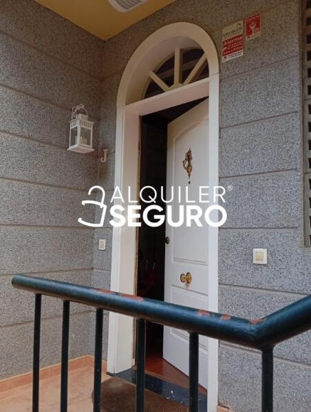 Piso en Calle Montebravo , SANTA BRÍGIDA LAS PALMAS