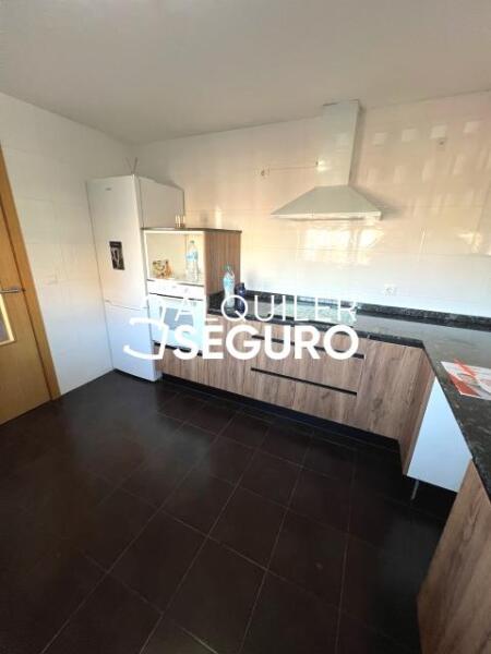 Piso en Calle Babota, BOROX TOLEDO