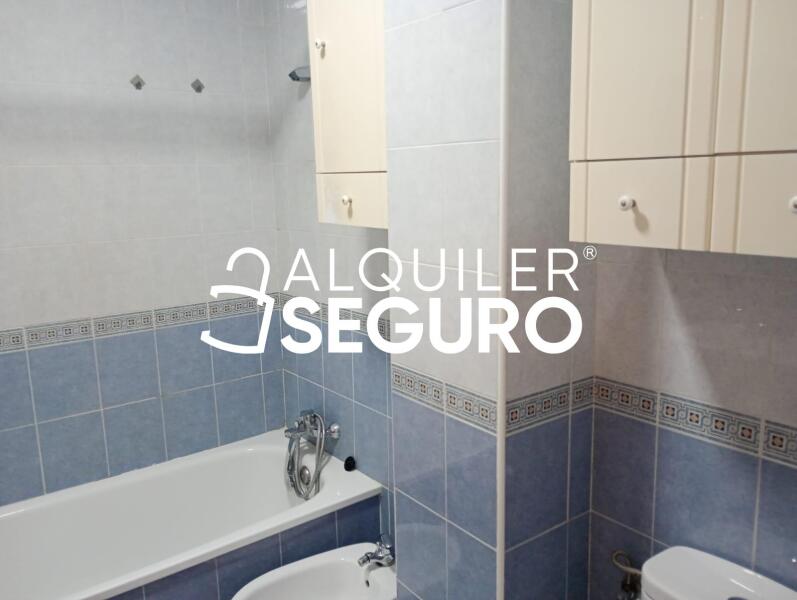 Piso en Calle Alc.Ramón Irrizarri Pastor, ALHAURIN DE LA TORRE  MÁLAGA