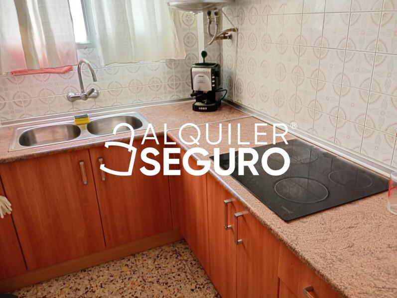 Piso en Calle Arango, MÁLAGA MÁLAGA