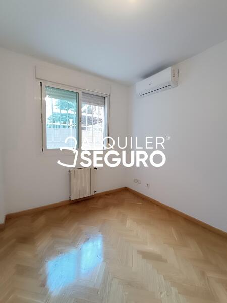 Piso en Calle Lago Blanco, PARLA MADRID