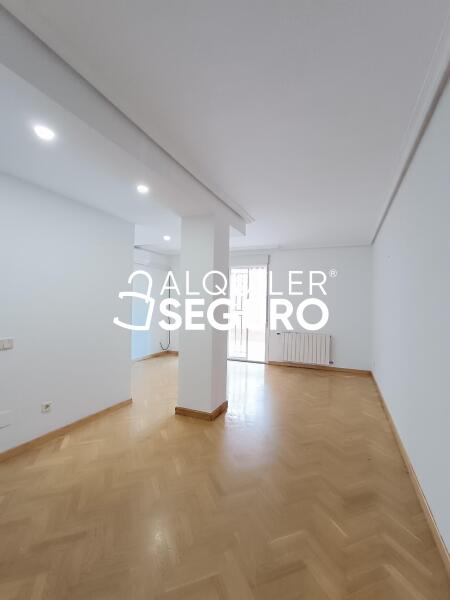 Piso en Calle Lago Blanco, PARLA MADRID