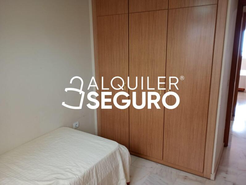 Piso en Calle Palma del Río, BENALMÁDENA MÁLAGA