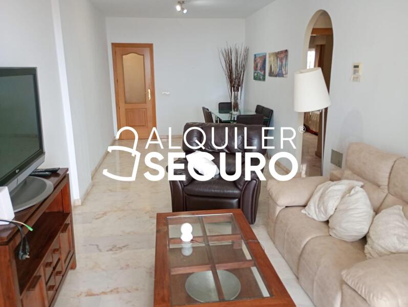 Piso en Calle Palma del Río, BENALMÁDENA MÁLAGA