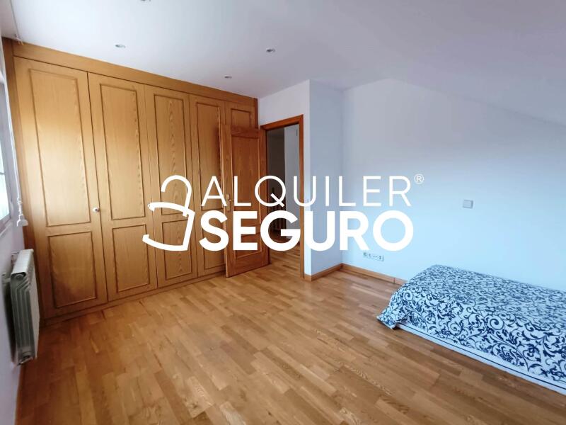 Piso en Calle Almena, SESEÑA TOLEDO