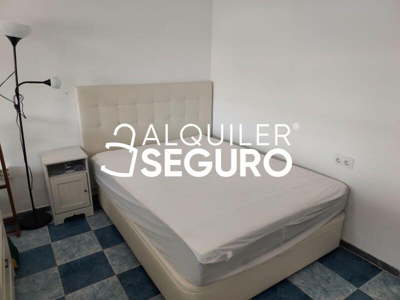 Piso en Calle Eduardo Aguilera Romero , TORREMOLINOS MÁLAGA