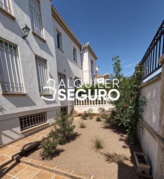 Piso en Calle Los Abetos, PELIGROS GRANADA