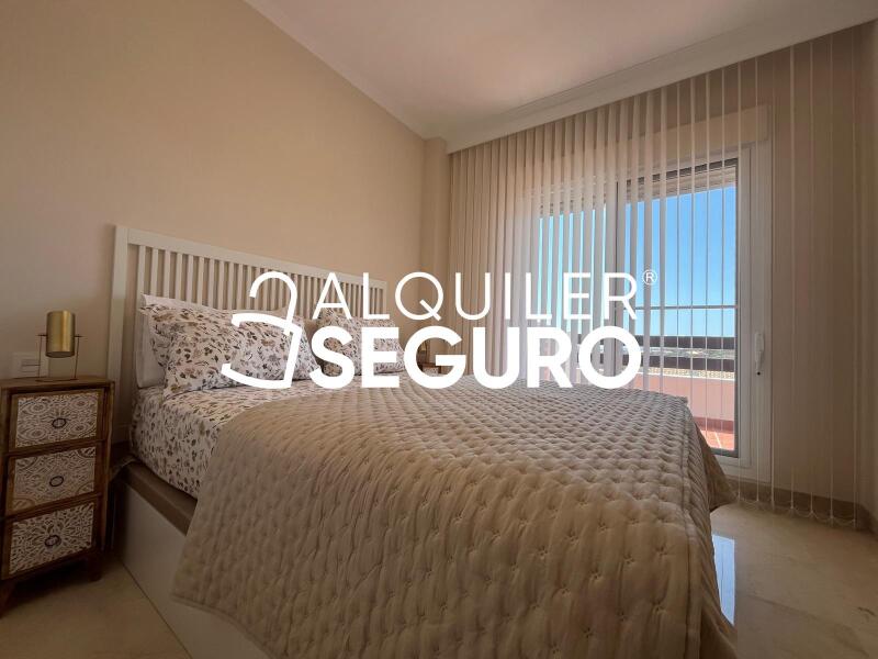 Inmueble en Calle Benalauria, MÁLAGA