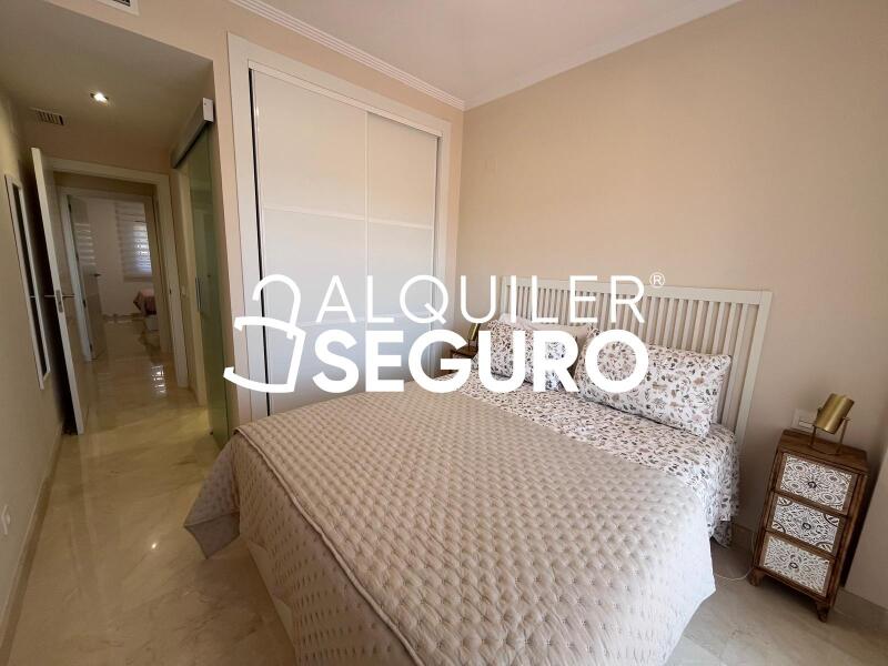 Piso en Calle Benalauria, FUENGIROLA MÁLAGA