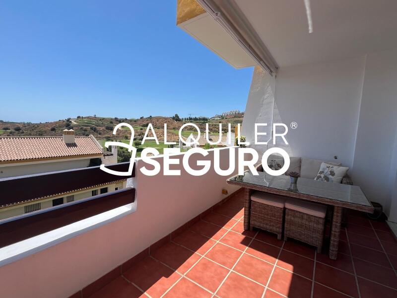 Piso en Calle Benalauria, FUENGIROLA MÁLAGA