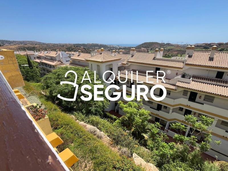 Piso en Calle Benalauria, FUENGIROLA MÁLAGA