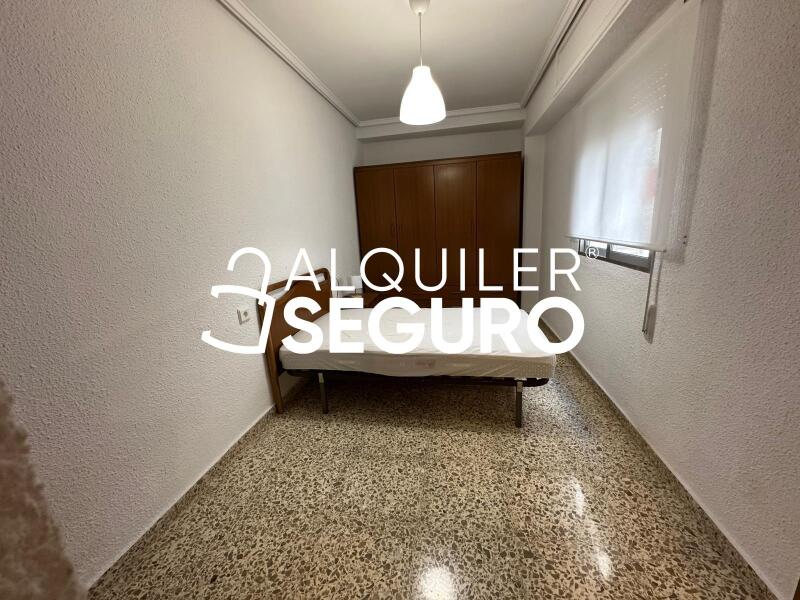 Piso en Avenida del Cid, VALENCIA VALENCIA