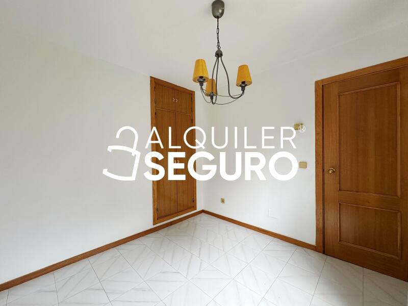 Piso en Calle Topacio, GALAPAGAR MADRID