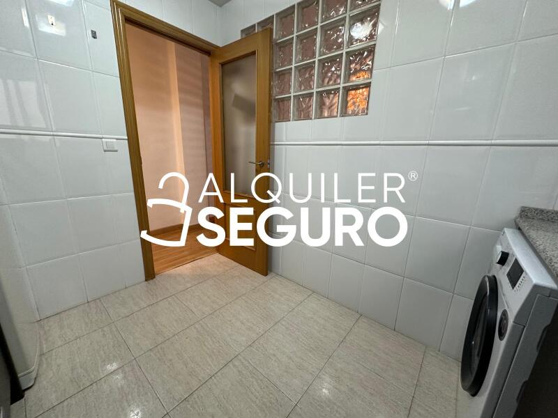 Piso en Calle Chiva , VALENCIA VALENCIA