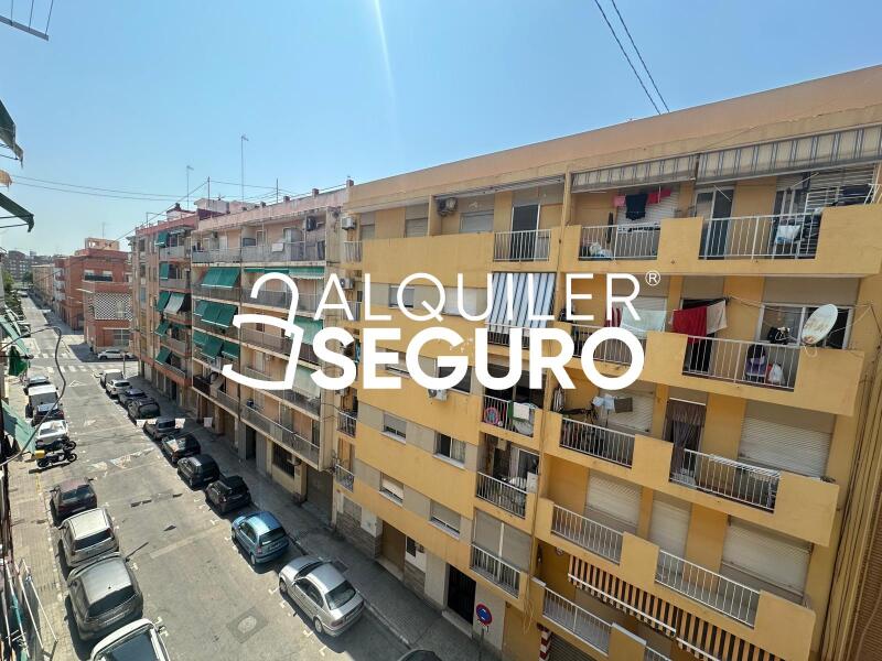 Piso en Calle Berenguer De Montoliu, VALENCIA VALENCIA