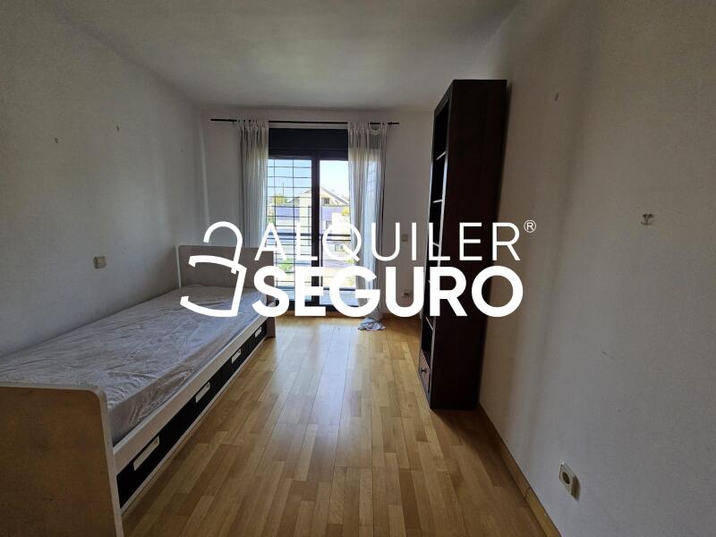 Piso en Calle Juan Jose Millas, RIVAS-VACIAMADRID MADRID
