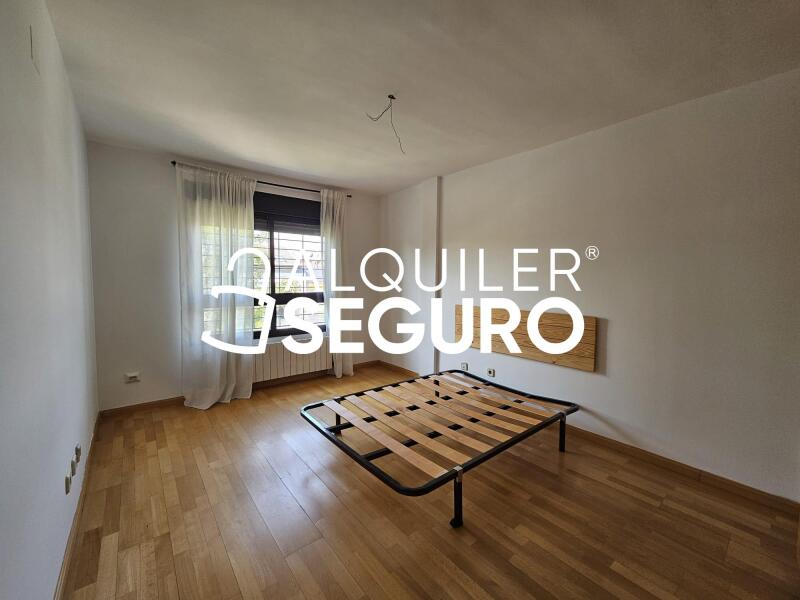 Piso en Calle Juan Jose Millas, RIVAS-VACIAMADRID MADRID