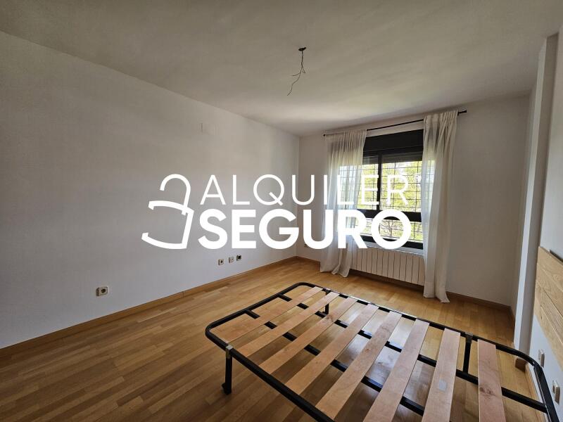 Piso en Calle Juan Jose Millas, RIVAS-VACIAMADRID MADRID