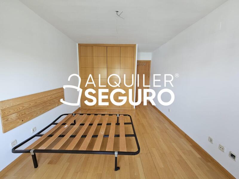 Piso en Calle Juan Jose Millas, RIVAS-VACIAMADRID MADRID