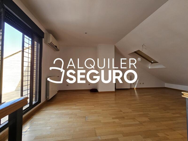 Piso en Calle Juan Jose Millas, RIVAS-VACIAMADRID MADRID