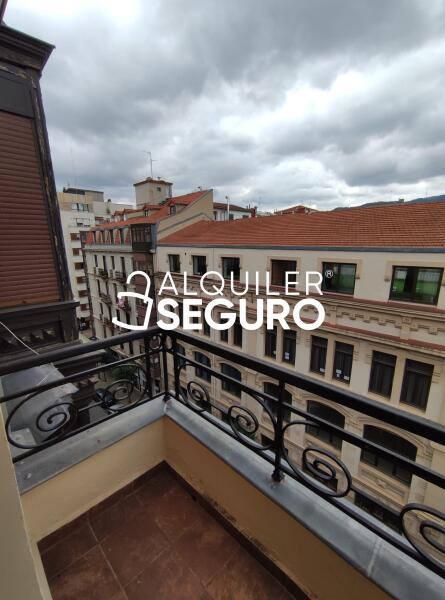 Piso en Calle Juan de Ajuriaguerra, BILBAO VIZCAYA-BIZKAIA