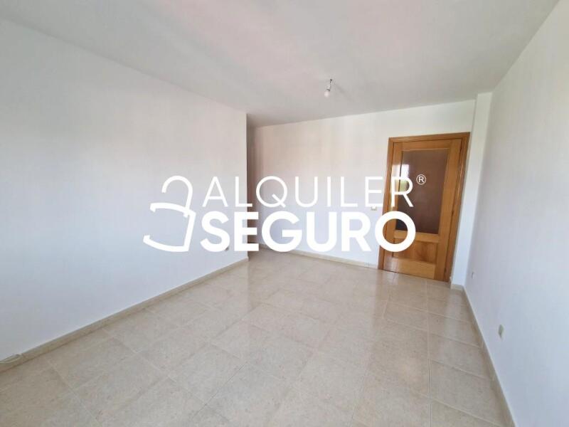 Piso en Calle Doña Juana, SEVILLA LA NUEVA MADRID