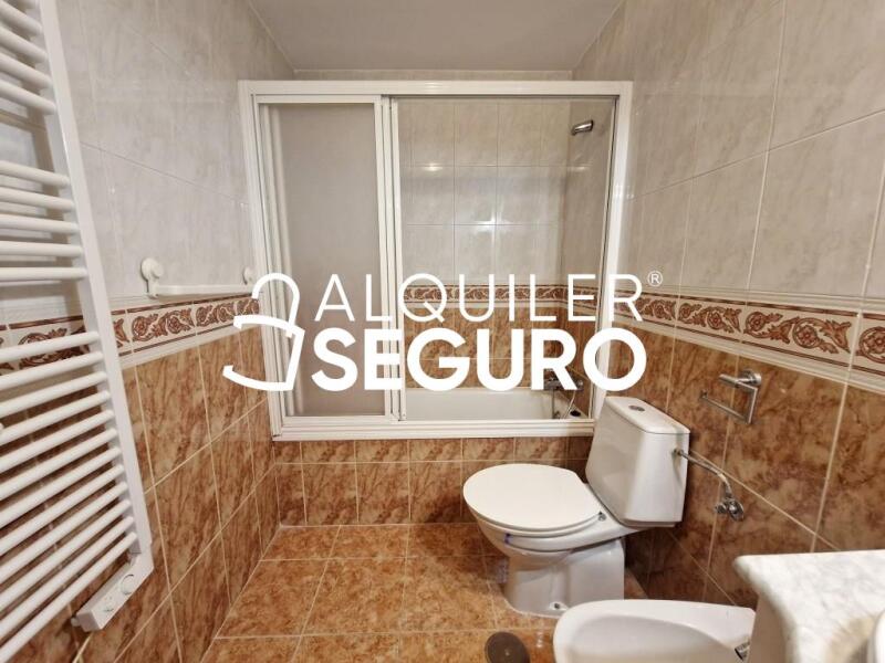 Piso en Calle Doña Juana, SEVILLA LA NUEVA MADRID