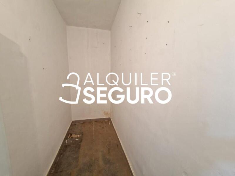 Piso en Calle Doña Juana, SEVILLA LA NUEVA MADRID