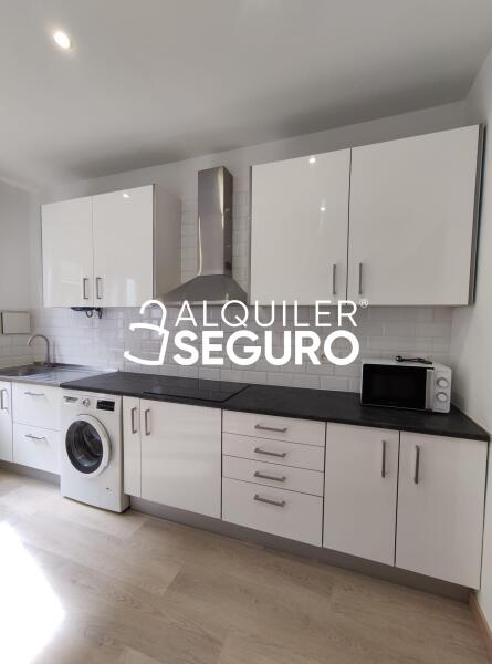 Piso en Paseo Dolores Ibarruri, BARAKALDO VIZCAYA-BIZKAIA
