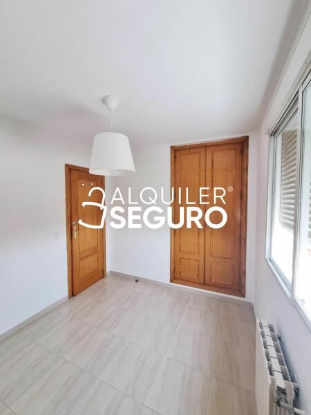 Piso en Avenida de Gaudí, VILLANUEVA DE LA CAÑADA MADRID