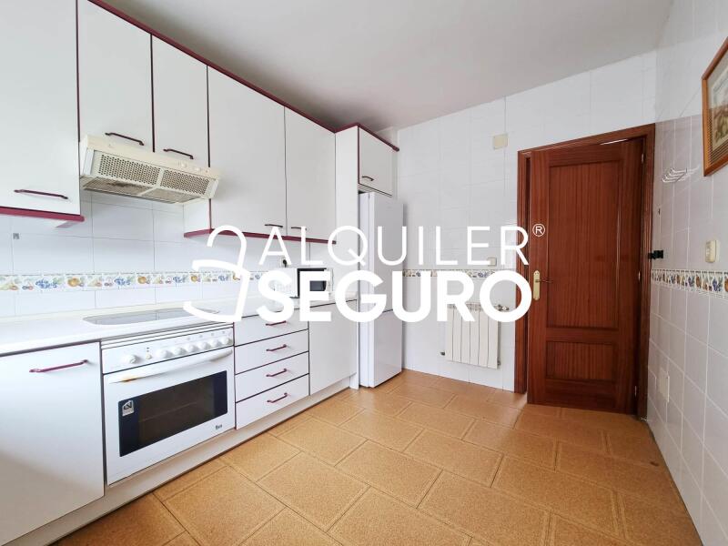 Piso en Calle Sorolla, BECERRIL DE LA SIERRA MADRID