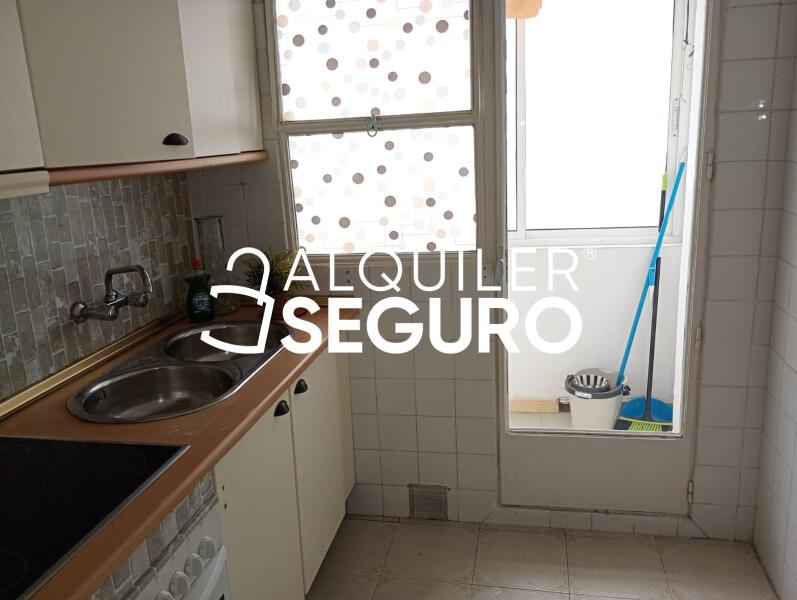 Piso en Pasaje Igueldo, MÁLAGA MÁLAGA