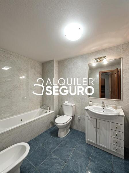 Piso en Calle Josefina Aldecoa, GALAPAGAR MADRID