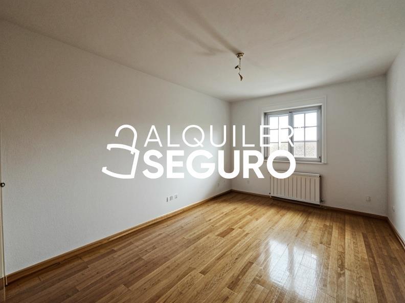 Piso en Calle Josefina Aldecoa, GALAPAGAR MADRID
